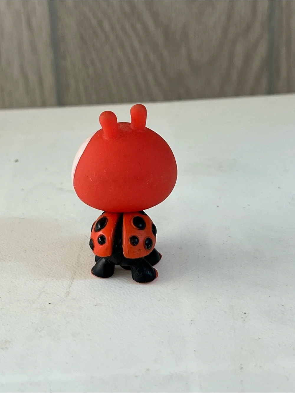 Littlest Pet Shop Authentic LPS  #221 LadyBug Black Red Green Eyes RARE Toy